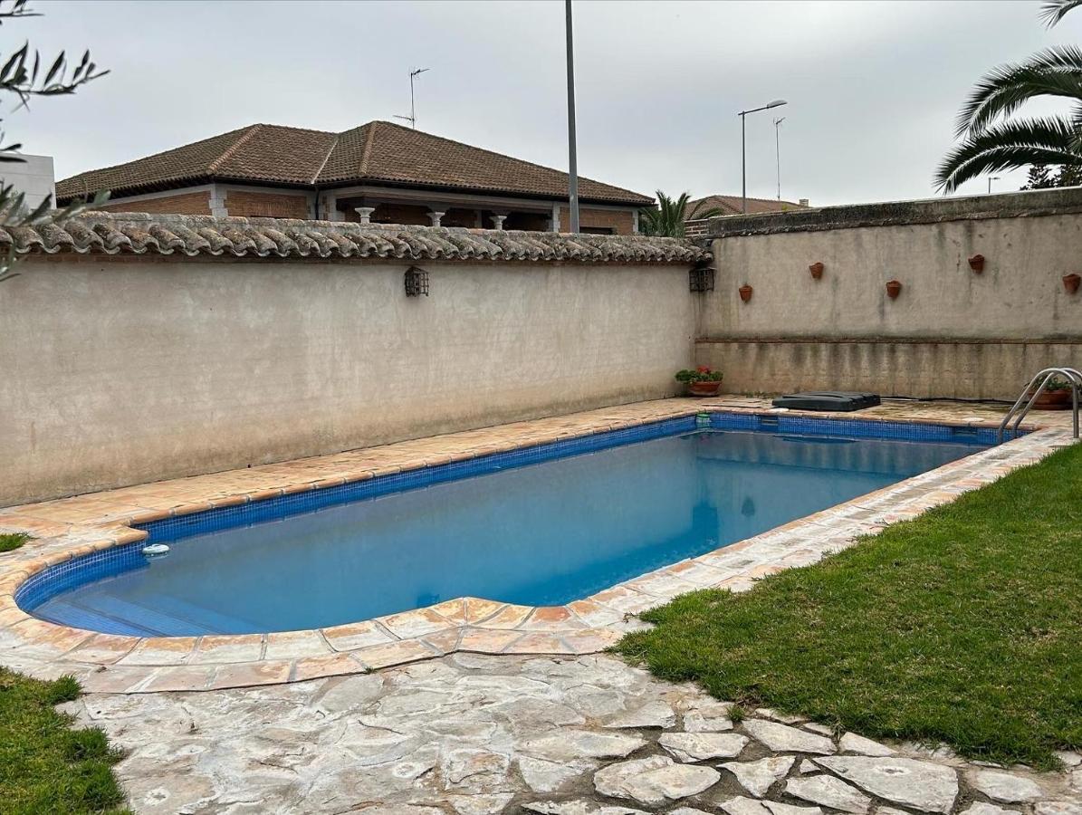 La Flor Del Granado Villa Торихос Екстериор снимка