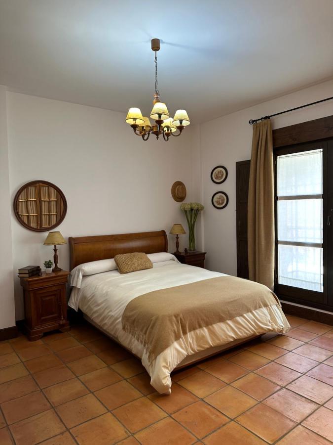 La Flor Del Granado Villa Торихос Екстериор снимка