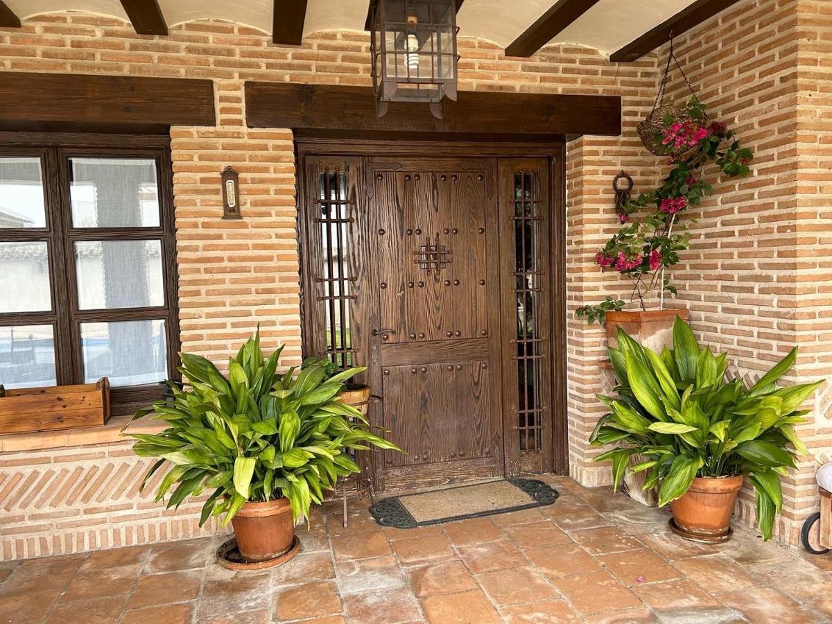 La Flor Del Granado Villa Торихос Екстериор снимка