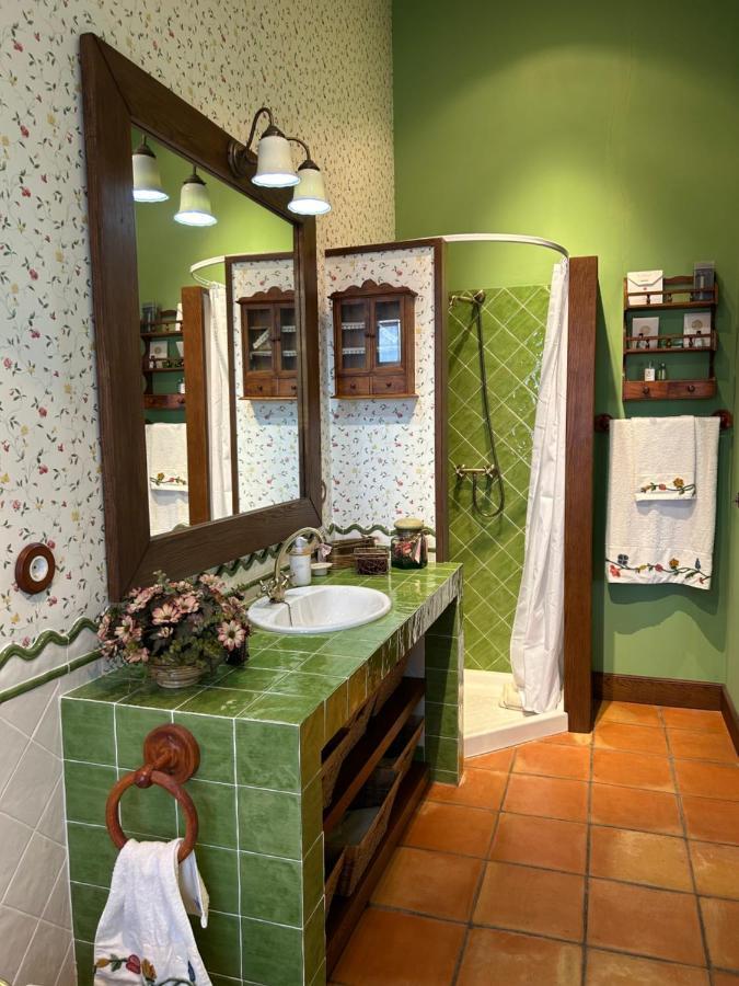 La Flor Del Granado Villa Торихос Екстериор снимка